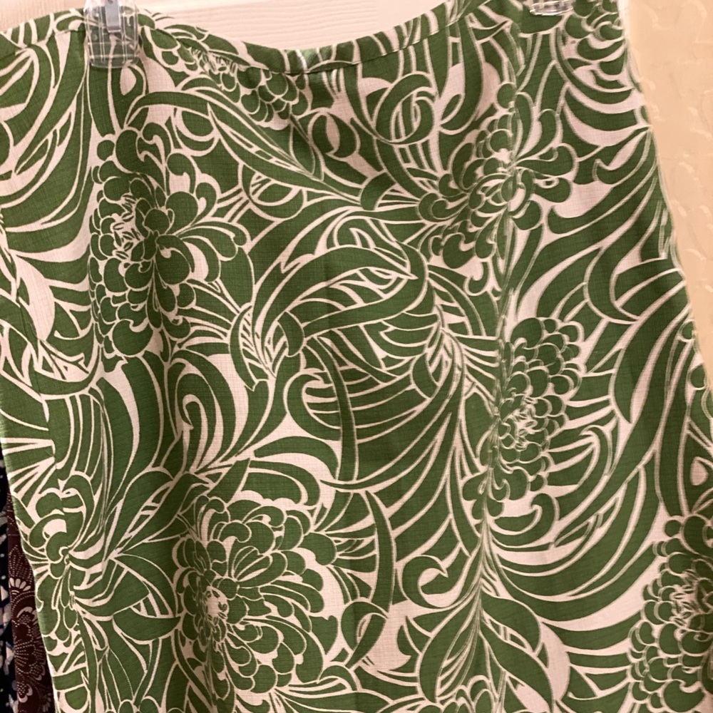 Loft skirt size 14 (fits a 12 or 14)